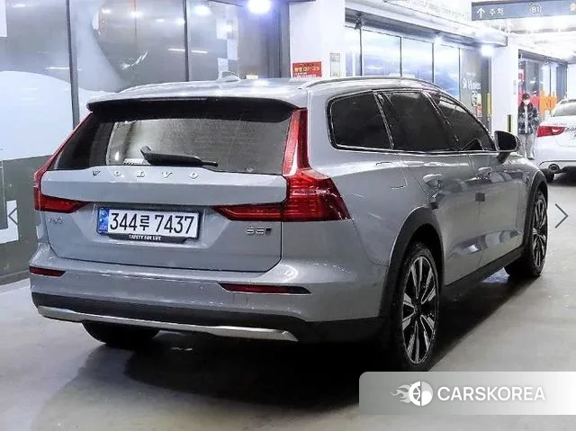Volvo V60 Cross-Country 2nd Generation id 3560210 из Кореи 15