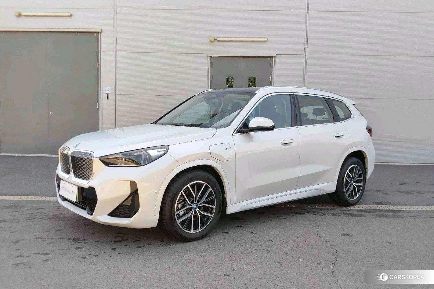 BMW iX1 id 4452845 из Китая 8