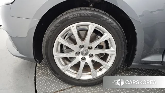 Audi A4 (B9) id 3122922 из Кореи 15