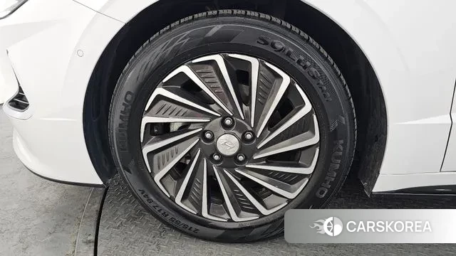 Hyundai Sonata Hybrid (DN8) id 3634467 из Кореи 15