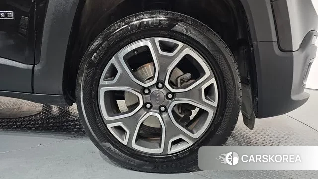 Jeep Renegade id 3034109 из Кореи 15