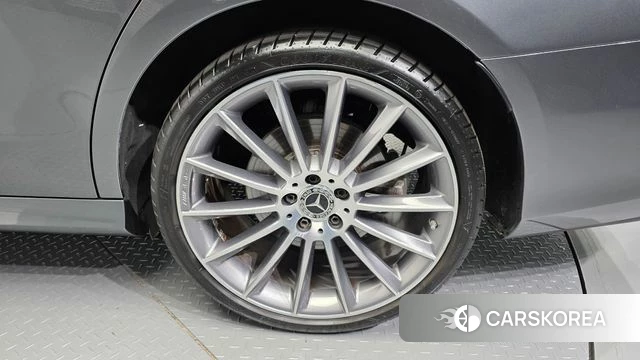 Mercedes-Benz E-Class W213 id 4735904 из Кореи 24