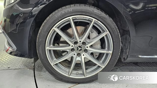 Mercedes-Benz E-Class W213 id 4608957 из Кореи 27