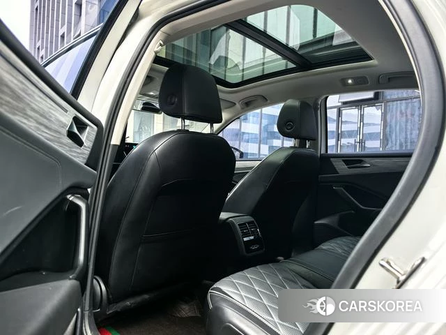 Volkswagen Sagitar id 4307154 из Китая 13