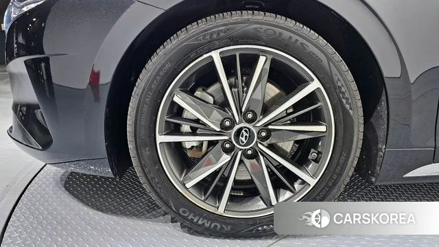 Hyundai The New Grandeur IG id 4383760 из Кореи 29