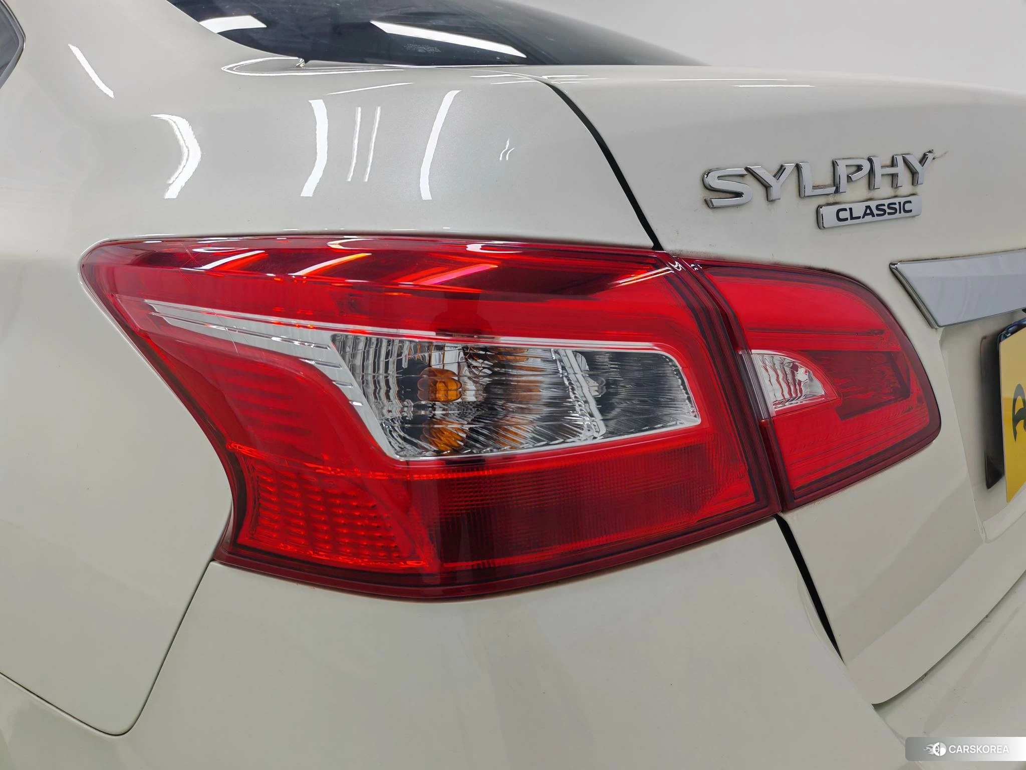 Nissan Xuan Yi id 4453015 из Китая 15