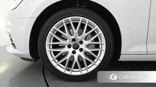 Audi A4 (B9) id 4672680 из Кореи 33