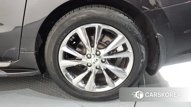 Kia The New Carnival id 3396772 из Кореи 15