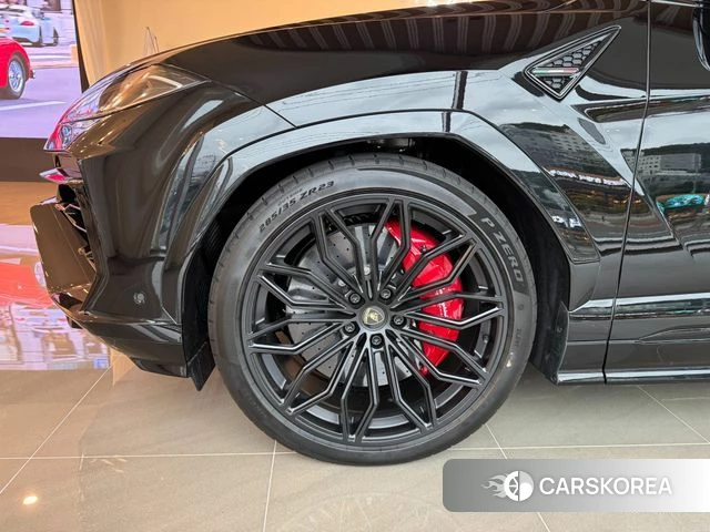 Lamborghini Urus id 4511045 из Кореи 8