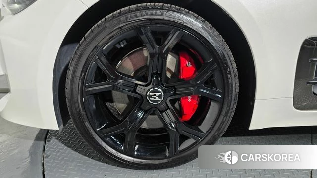 Kia Stinger id 3955922 из Кореи 16