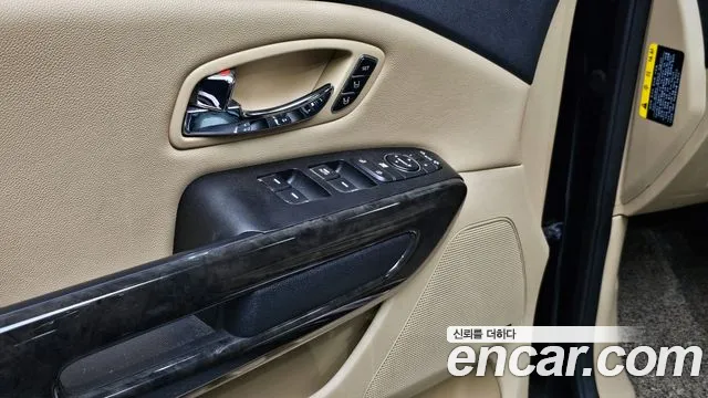 Kia The New Carnival id 2681898 из Кореи 15