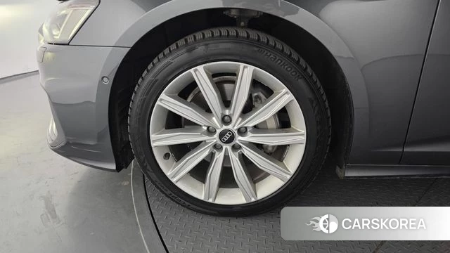 Audi A6 (C8) id 3812660 из Кореи 15