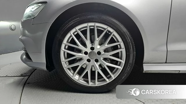 Audi New A6 id 3801594 из Кореи 15