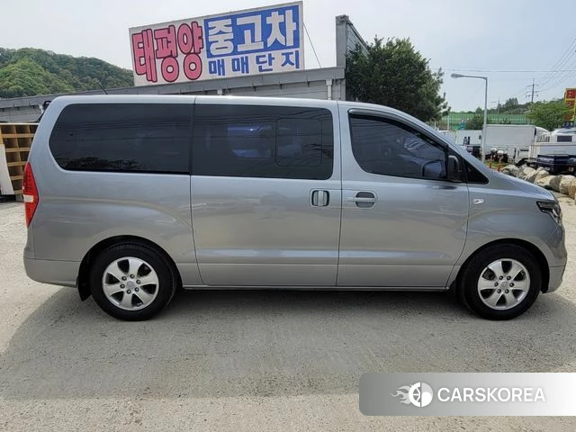 Hyundai The New Grand Starex id 4543644 из Кореи 11