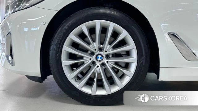 BMW 5 Series (G30) id 4494458 из Кореи 15