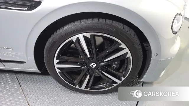 Bentley Flying Spur 3rd Generation id 3232830 из Кореи 15