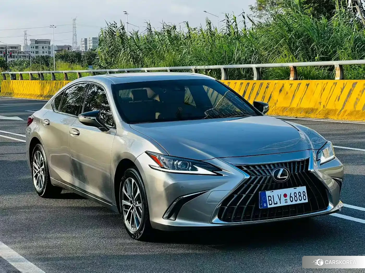 Lexus ES 2022 Champagne/brown из Китая, фото 5