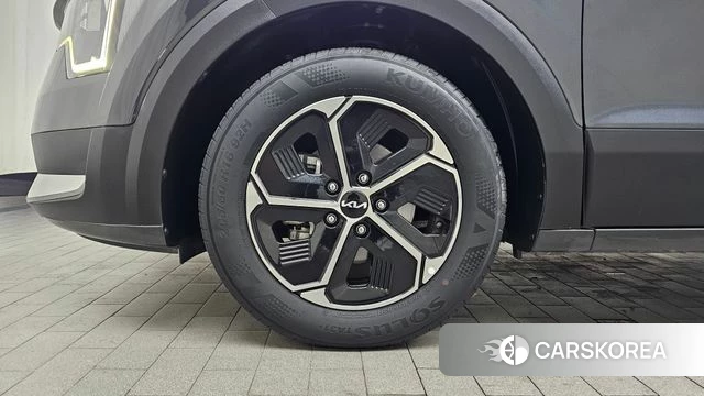 Kia Di Ol Nu Niro id 4506888 из Кореи 25