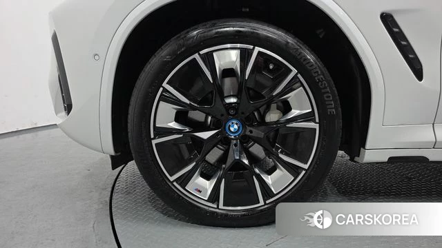 BMW iX3 id 3805784 из Кореи 15