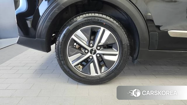 Kia The New Niro id 4936455 из Кореи 15