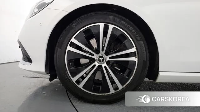 Mercedes-Benz E-Class W213 id 3690650 из Кореи 15