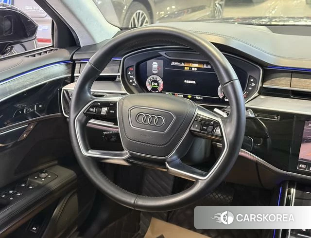 Audi A8 id 4240703 из Китая 13