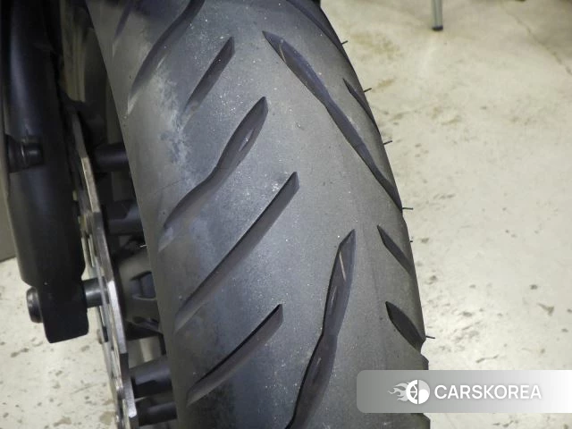 Проданный Honda CBR400R id 4199766 из Японии, фото 21