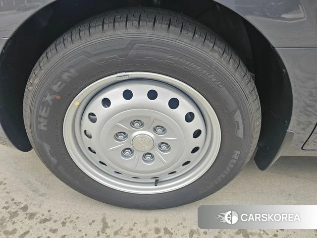 Hyundai Staria id 3792368 из Кореи 15