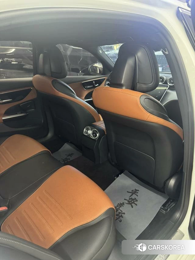 Mercedes-Benz Class C 2022 Белый из Китая, фото 5