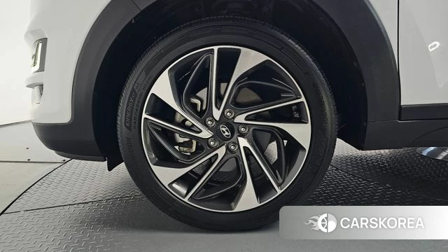 Hyundai All New Tucson id 4918367 из Кореи 33