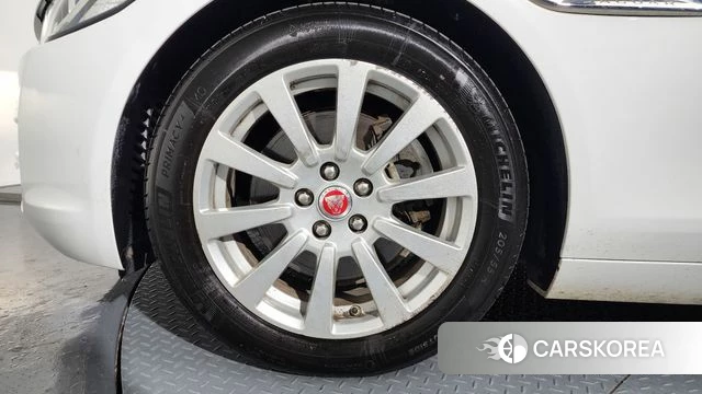 Jaguar XE id 4197107 из Кореи 34