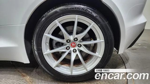 Jaguar F-TYPE id 2416392 из Кореи 15