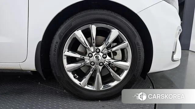 Kia The New Carnival id 3514738 из Кореи 15