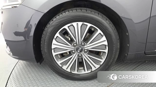 Kia All New K7 Hybrid id 4850028 из Кореи 15