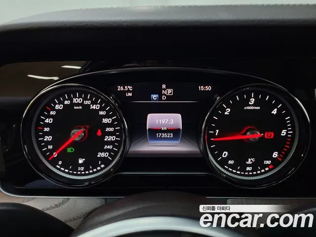 Mercedes-Benz E-Class W213 id 2808228 из Кореи 15