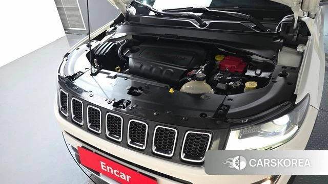 Jeep Compass 2nd Generation id 4666636 из Кореи 28
