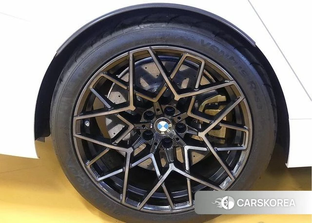 BMW M8 (G15) id 4533026 из Кореи 15
