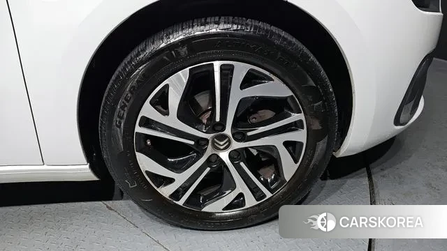 Citroen / DS Grand C4 Picasso id 3692885 из Кореи 15