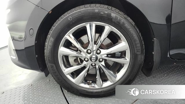 Kia The New Carnival id 4625835 из Кореи 27