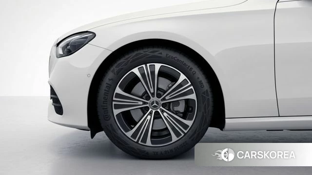 Mercedes-Benz E-Class W214 id 4706339 из Кореи 7
