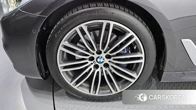 BMW 5 Series (G30) id 4416801 из Кореи 15