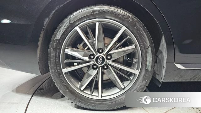 Hyundai The New Grandeur IG id 4906999 из Кореи 31