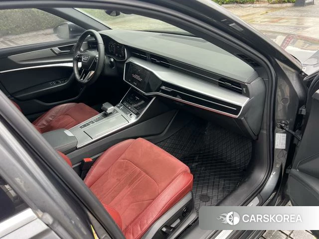 Audi A6L 2021 Темно-серый из Китая, фото 5