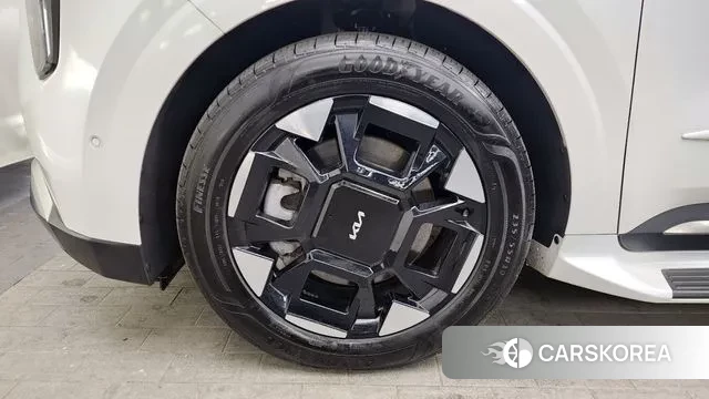 Kia The New Carnival 4th Generation id 3629201 из Кореи 15