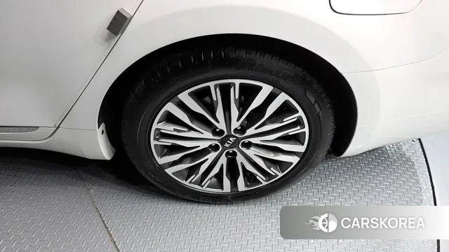 Kia K7 Premier Hybrid id 3368067 из Кореи 15