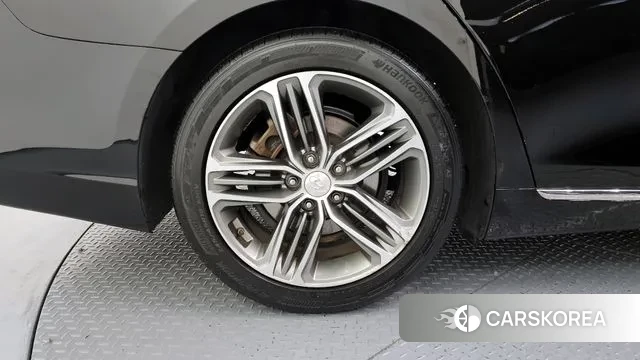 Hyundai Grandeur IG id 3736733 из Кореи 15