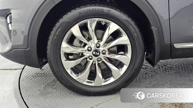 Kia The New Sorento id 3912016 из Кореи 15