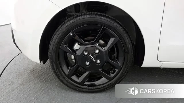 Kia The New Kia Ray id 3599394 из Кореи 15