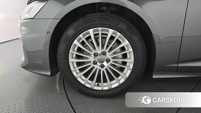 Audi A6 (C8) id 4708021 из Кореи 29