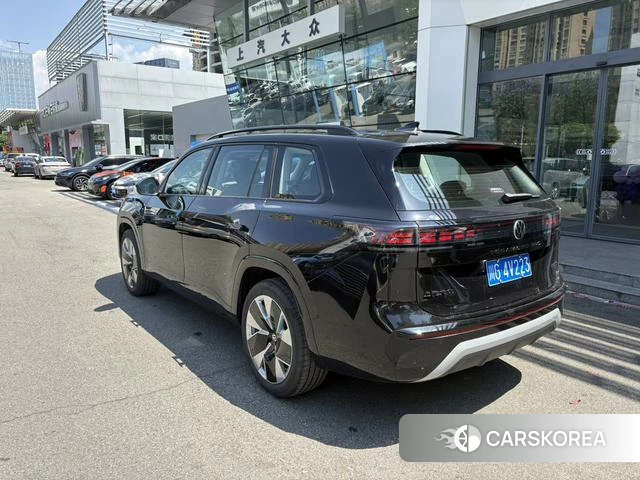 Volkswagen Tourang id 4341695 из Китая 15